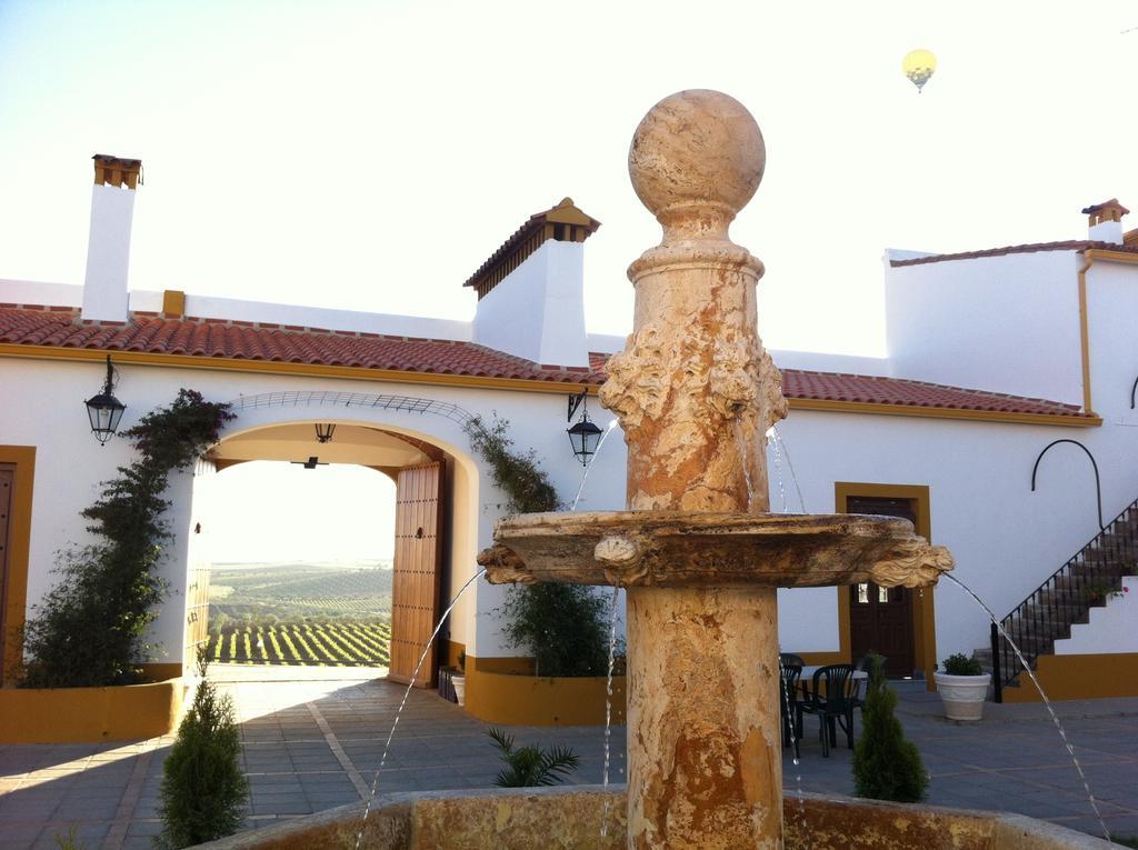 Hotel Bodega El Moral Ribera del Fresno Kültér fotó